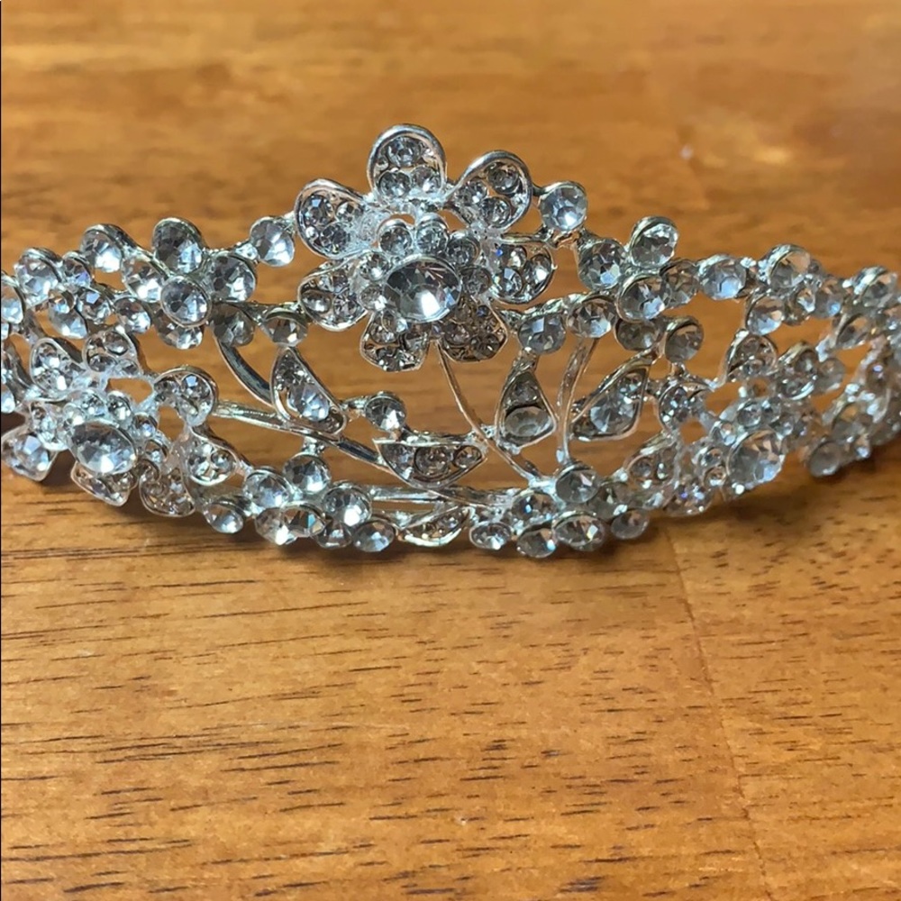 Flower tiara